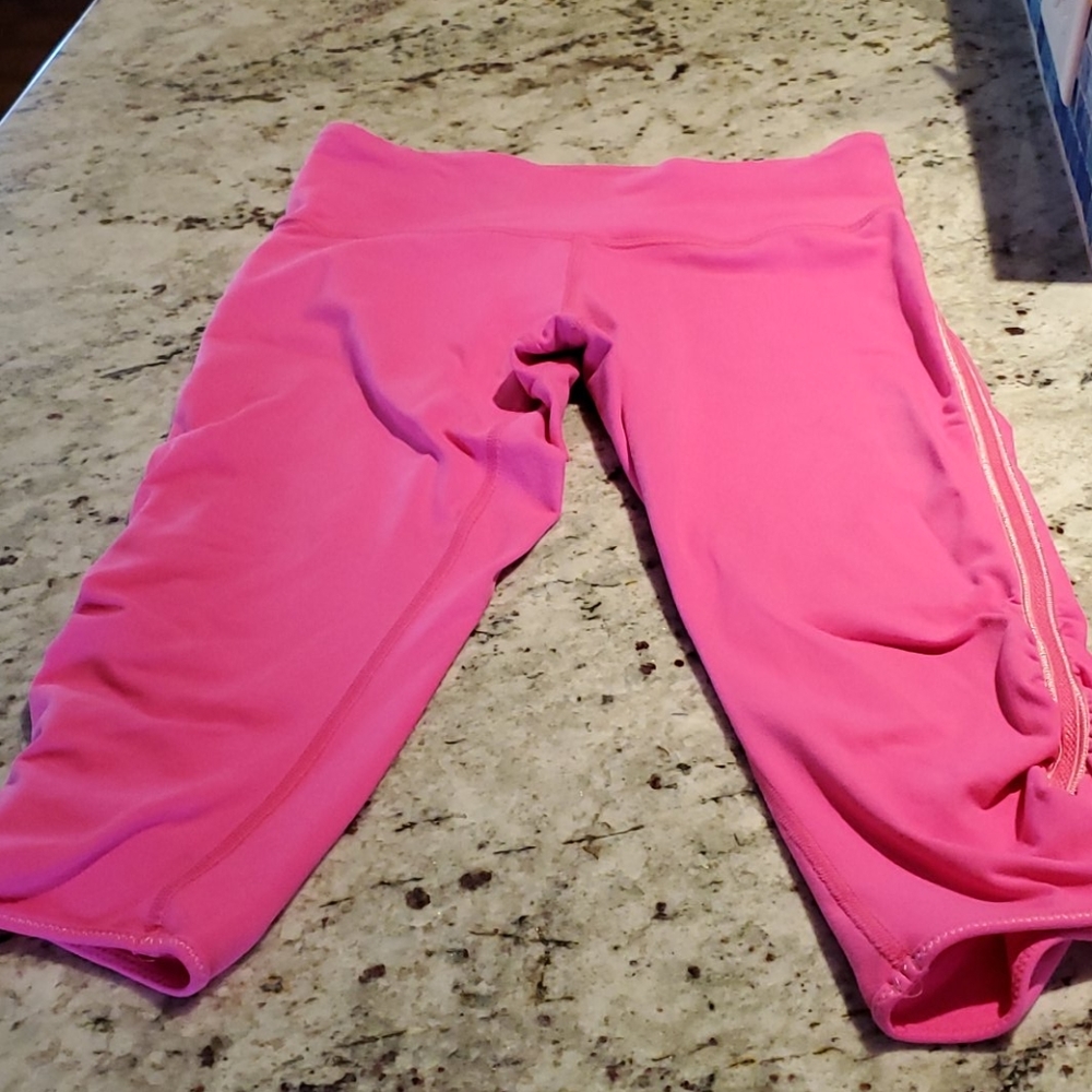 Lululemon legging size 6